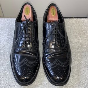 Florsheim Mens Dress Oxfords Wingtips Size 9EEE.